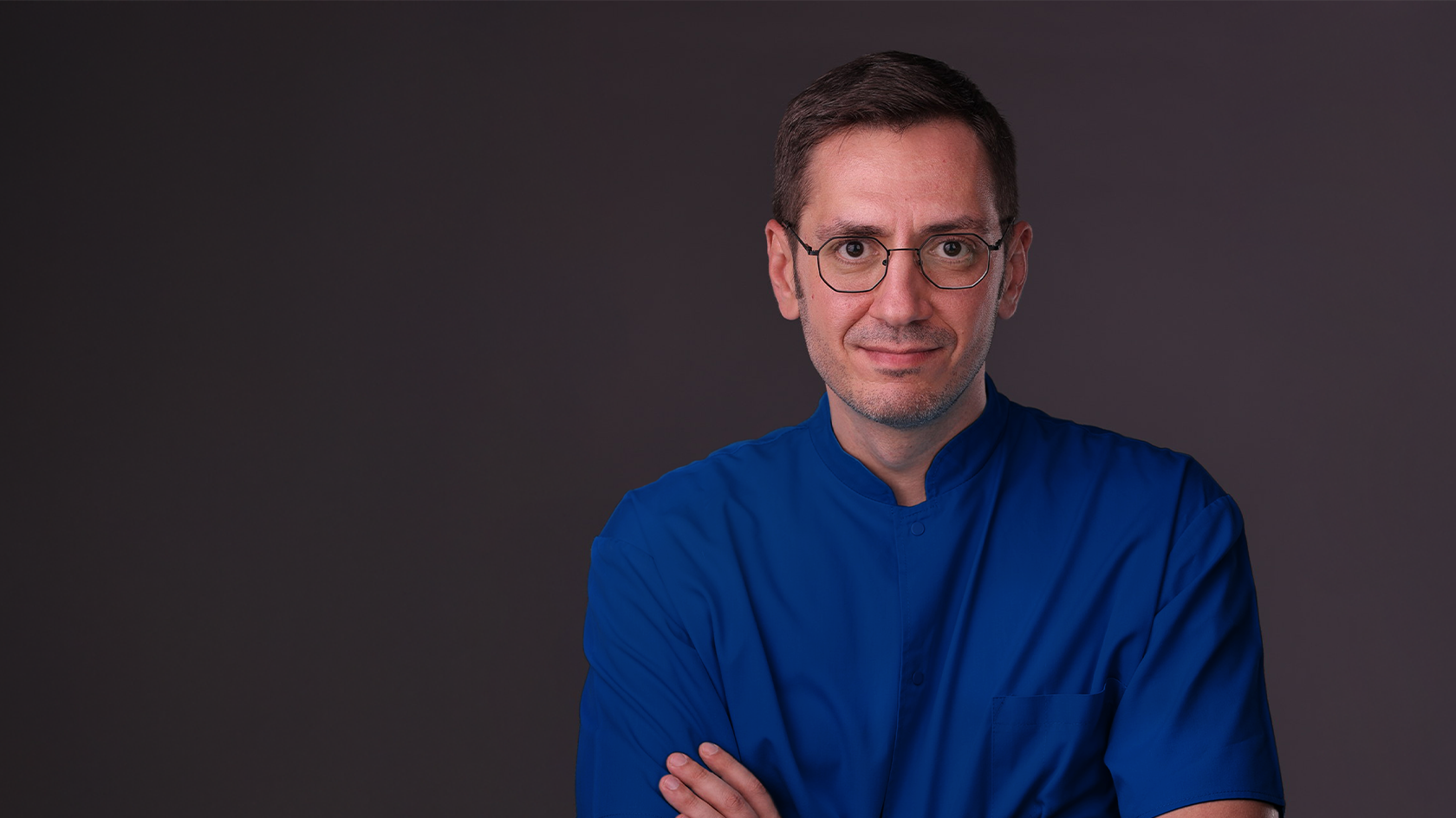 Dr. Ionuț Sandu, chirurg supraspecializat în Chirurgia endocrină, operează la Arcadia