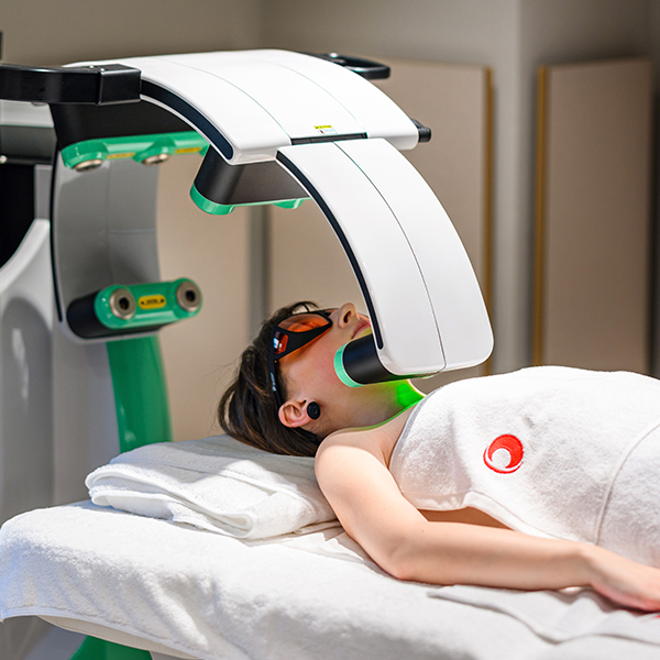 Emerald, cel mai avansat laser rece la nivel mondial  destinat reducerii depozitelor de grăsime corporală