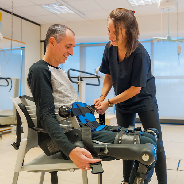 Cum ajută recuperarea asistată robotic pacienții cu leziuni ale măduvei spinării