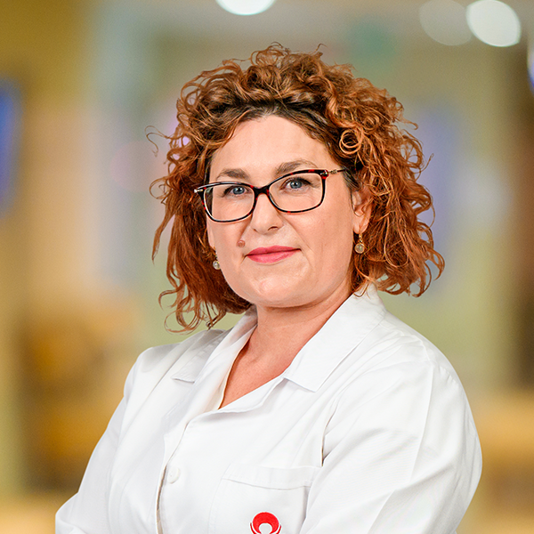 Tratamentul cicatricilor și discromiilor post-acneice: opțiuni dermatologice moderne