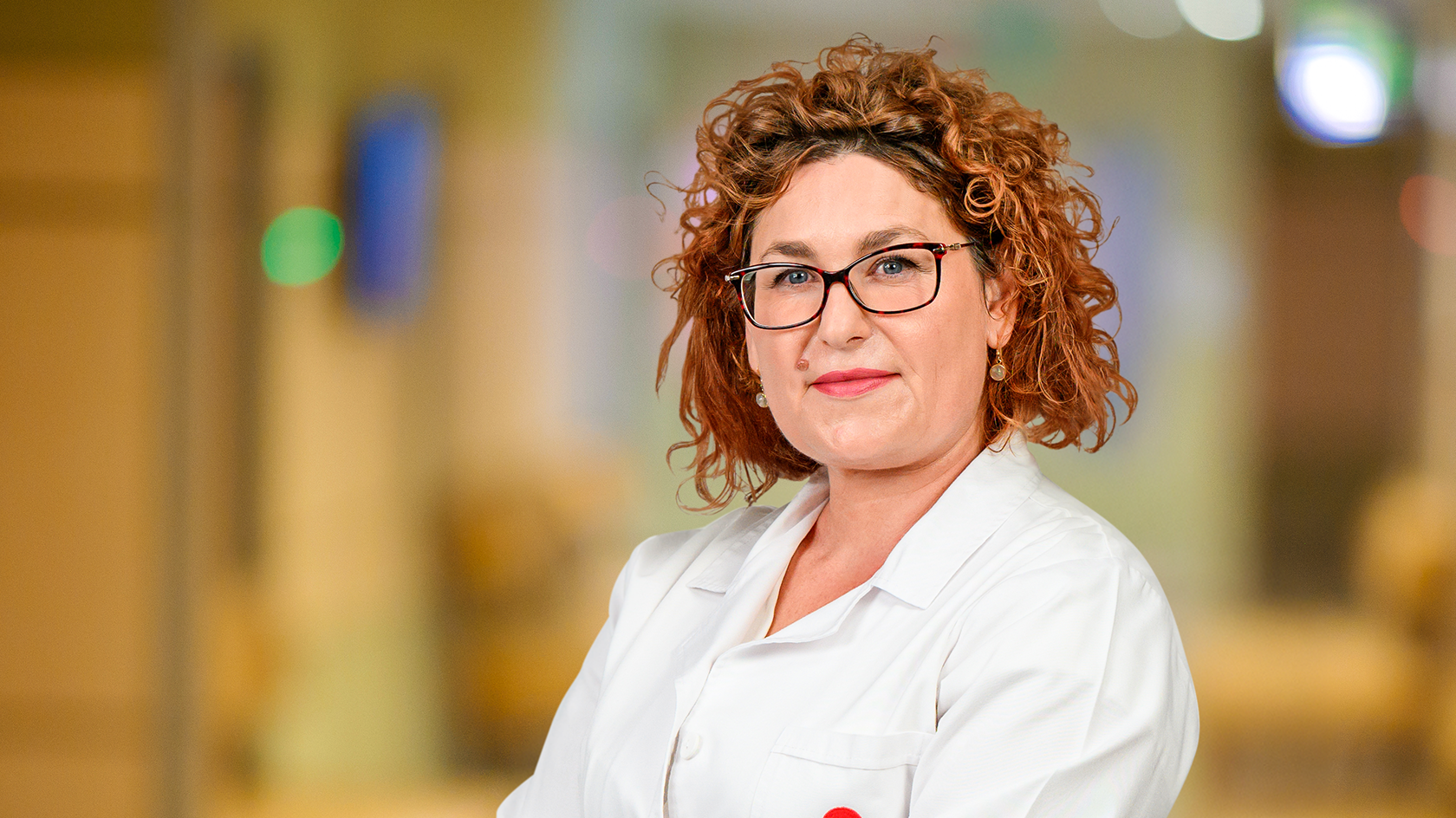 Tratamentul cicatricilor și discromiilor post-acneice: opțiuni dermatologice moderne