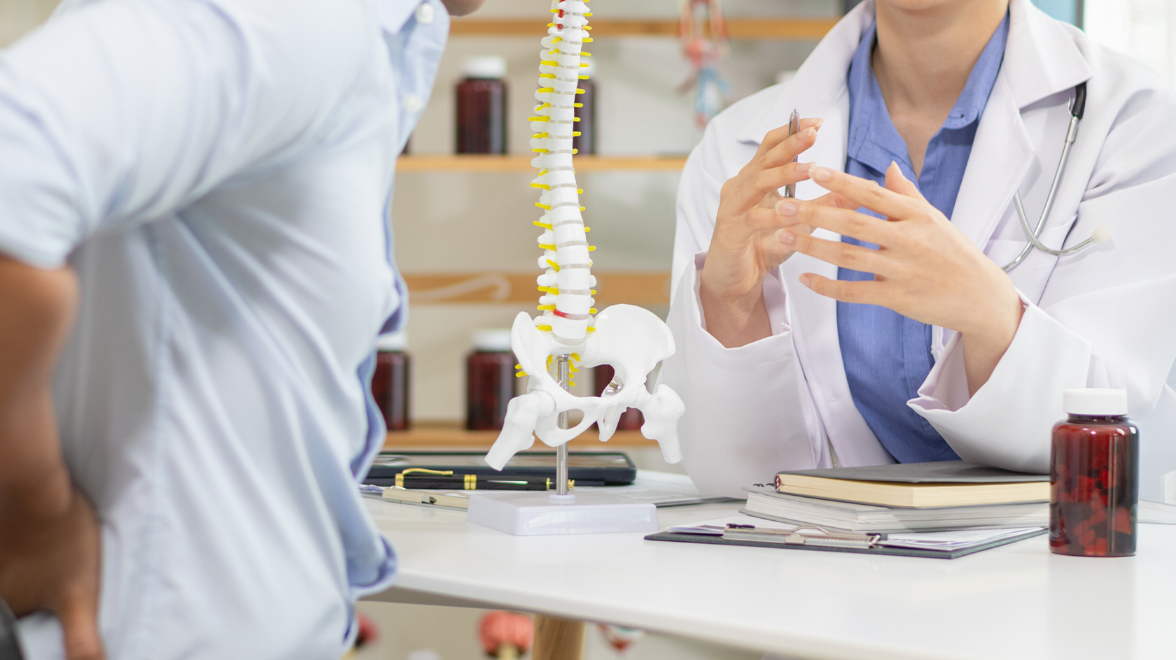 Cum să recunoști simptomele precoce ale traumatismului vertebro-medular